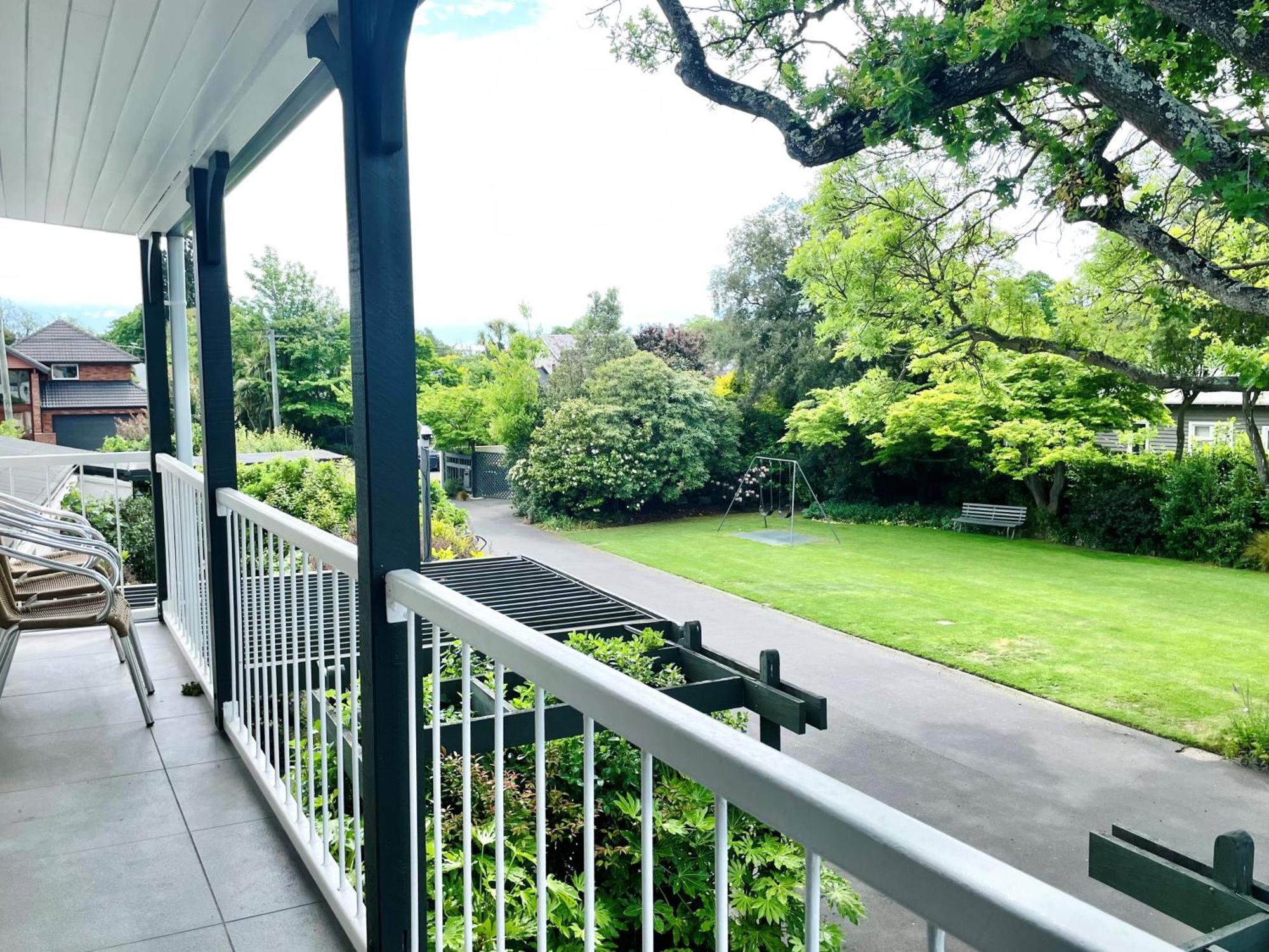 Ashleigh Court Motel-Christchurch Hagley Park Buitenkant foto