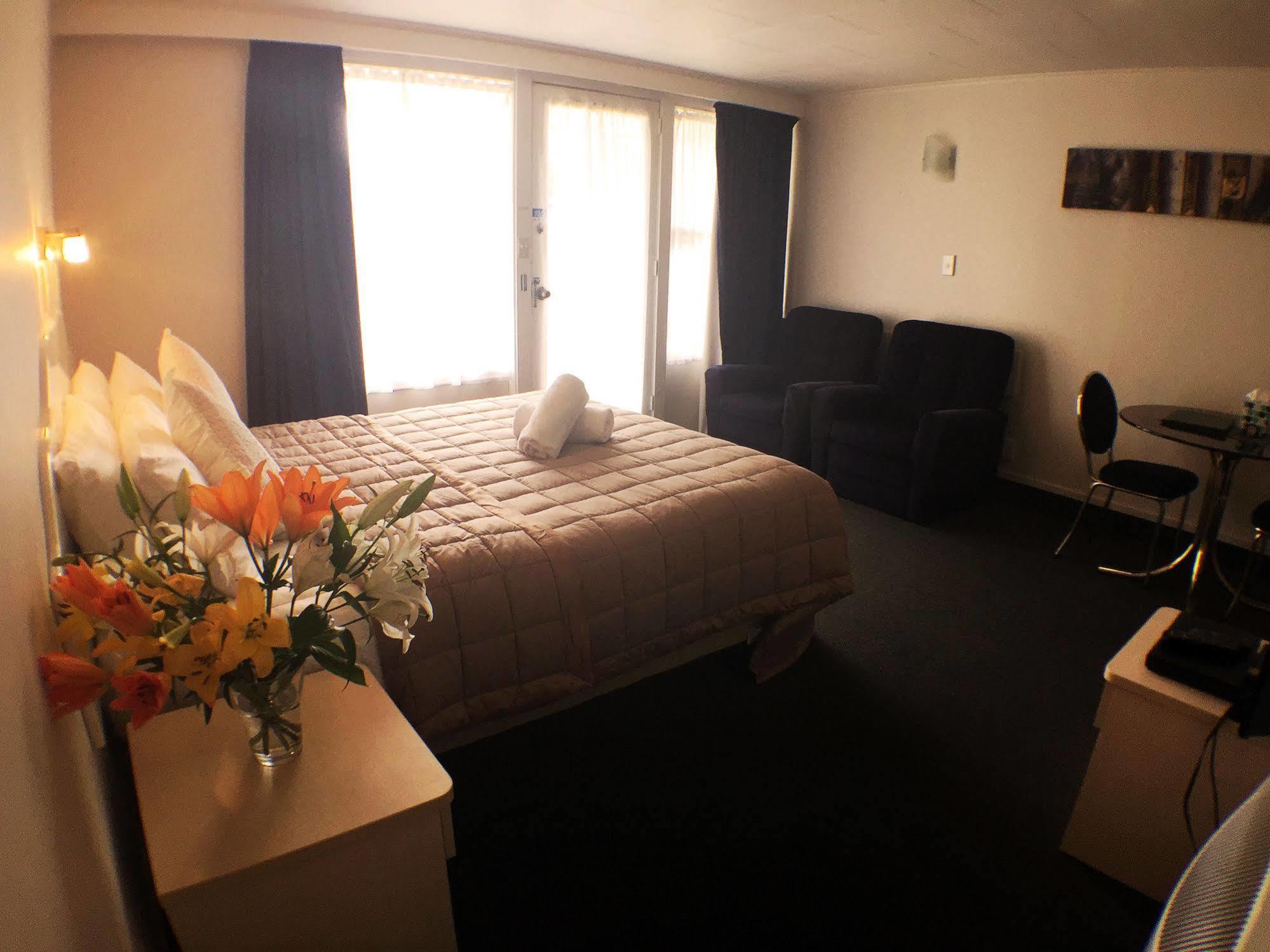 Ashleigh Court Motel-Christchurch Hagley Park Buitenkant foto